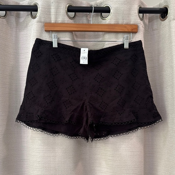 NWT LOFT Cotton Black Eyelet Lace Trim Shorts Fully Lined Womens Size 6 - Picture 1 of 7